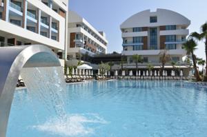 Port Side Resort Evrenseki